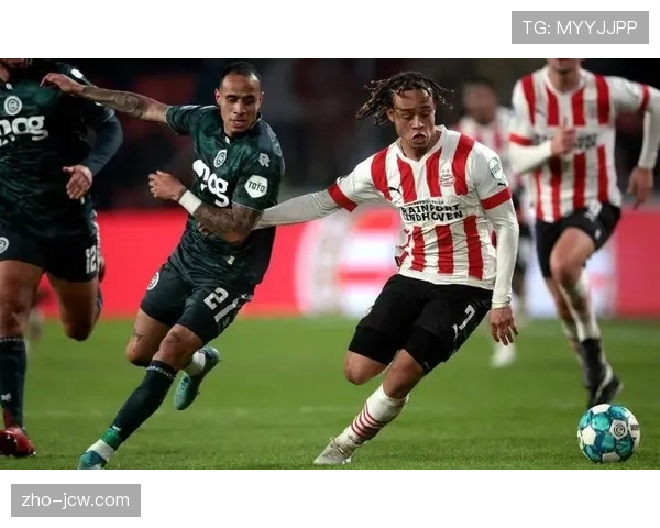 PSV埃因霍温5-0大胜格罗宁根 进攻端多点开花